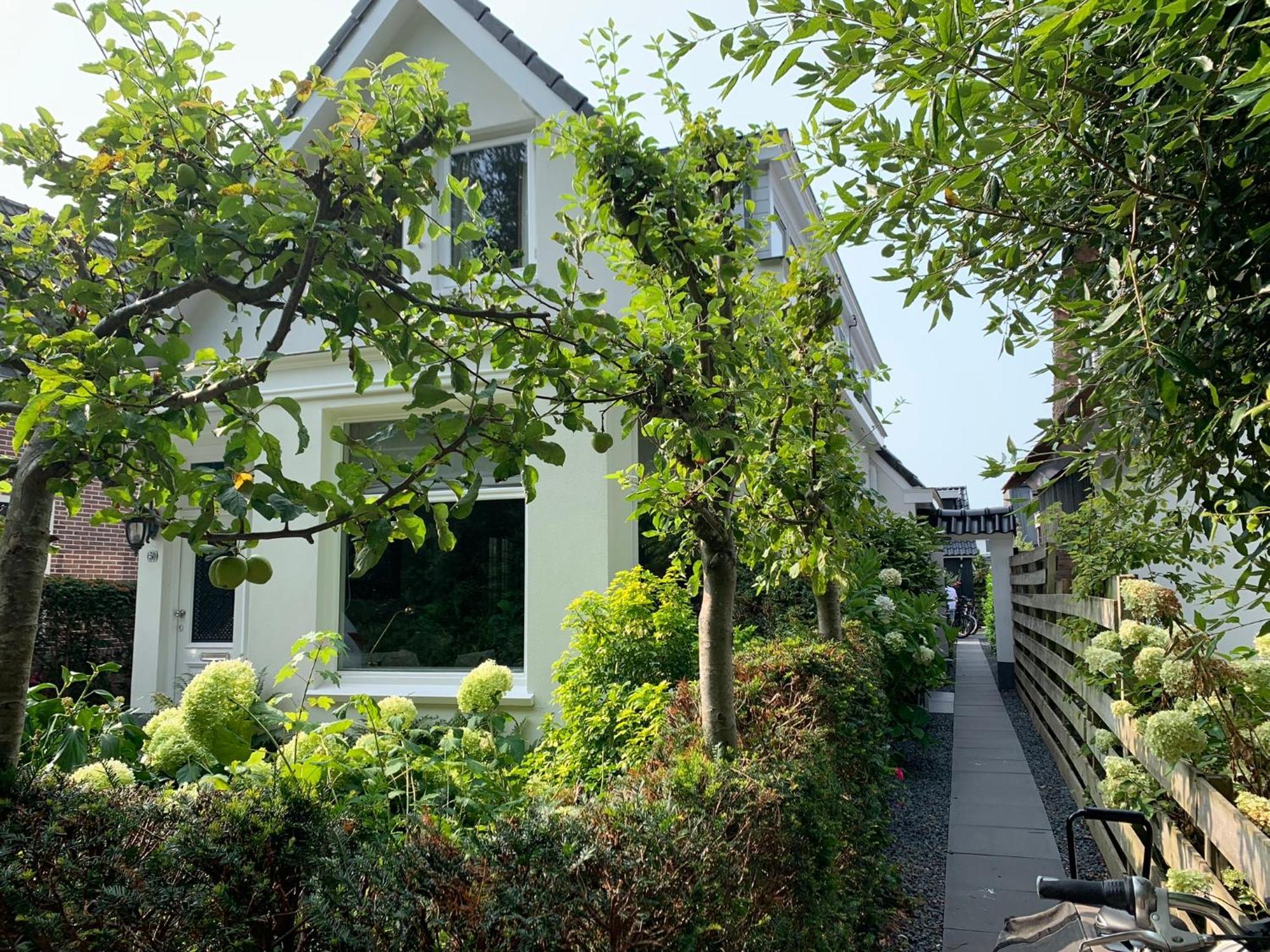Appelbloesem Villa Bergen Luaran gambar